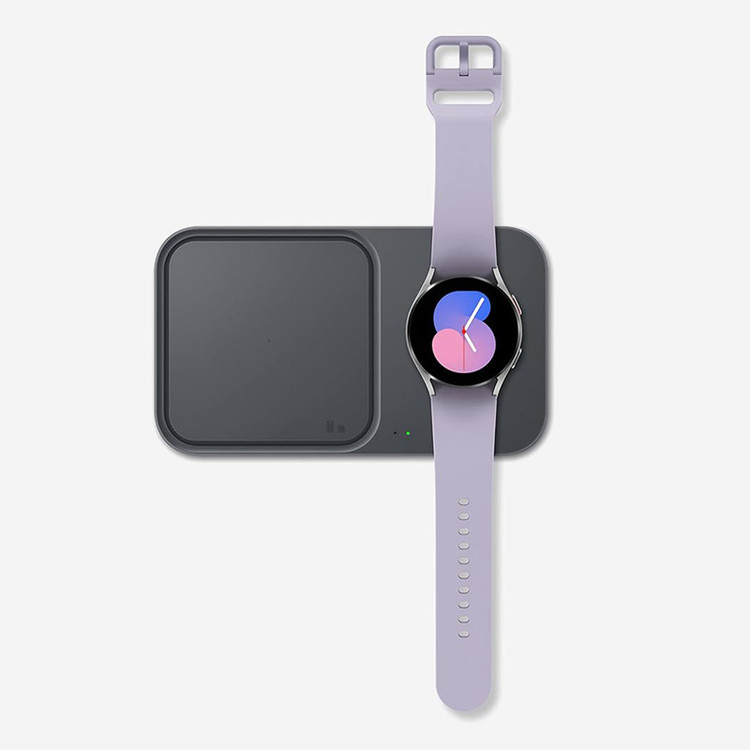 ساعت هوشمند سامسونگ مدل Galaxy Watch5 44mm دارای قابلیت های کنترل موسیقی (Music Player)، قابلیت مکالمه از طریق بلوتوث، قابلیت تغییر طرح ساعت یا تم، صفحه همیشه روشن (Always-on Display)، قابلیت نصب اپلیکیشن، پشتیبانی از دستیار صوتی بند سیلیکون