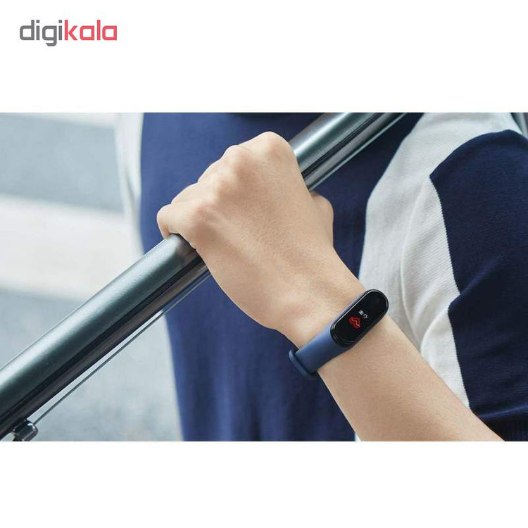 مچ بند هوشمند شیائومی مدل Mi Band 4 Chinese version به همراه محافظ صفحه نمایش