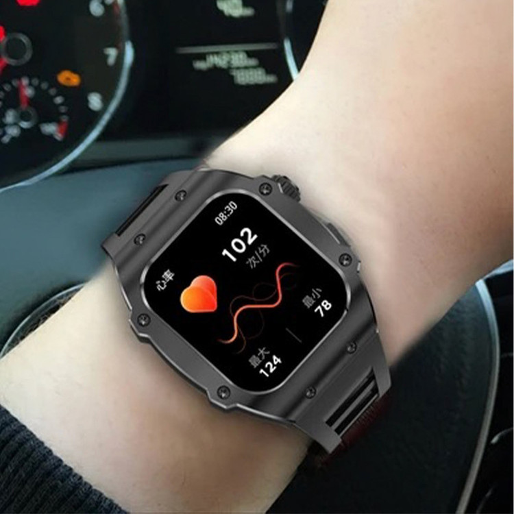 ساعت هوشمند گرین لاین مدل NAZ WATCH SPORT آنتینیو جیمز دارای قابلیت های قابلیت مکالمه از طریق بلوتوث، پشتیبانی از زبان فارسی در منو و سیستمعامل بند سیلیکون