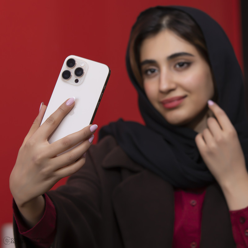 گوشی موبایل اپل مدل iPhone 16 Pro Max ZAA دو سیم کارت ظرفیت 512 گیگابایت و رم 8 گیگابایت - به همراه شارژ 20 وات اپل