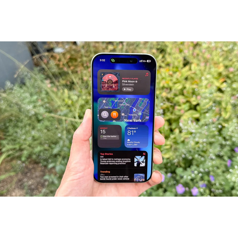 گوشی موبایل اپل مدل iPhone 17 ZAA تک سیم کارت + eSim ظرفیت 256 گیگابایت و رم 8 گیگابایت - نات اکتیو - به همراه شارژر 20 وات اپل
