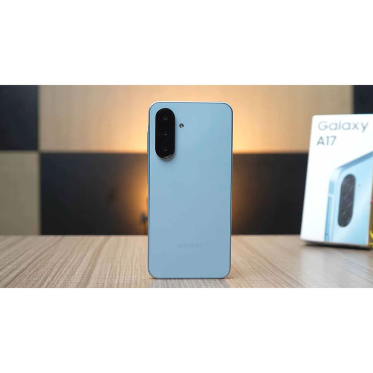 گوشی موبایل سامسونگ مدل Galaxy A17 4G دو سیم کارت ظرفیت 128 گیگابایت و رم 6 گیگابایت - ویتنام به همراه شارژر 25 وات سامسونگ