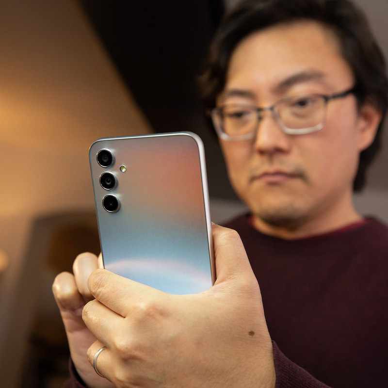 گوشی موبایل سامسونگ مدل Galaxy A05s دو سیم کارت ظرفیت 128 گیگابایت و رم 6 گیگابایت به همراه شارژر سامسونگ