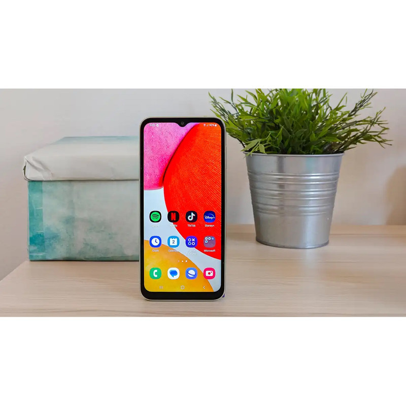 گوشی موبایل سامسونگ مدل Galaxy A14 دو سیم کارت ظرفیت 128 گیگابایت و رم 6 گیگابایت به همراه شارژر سامسونگ - ویتنام